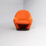 80s lounge fauteuil and ottoman for leolux