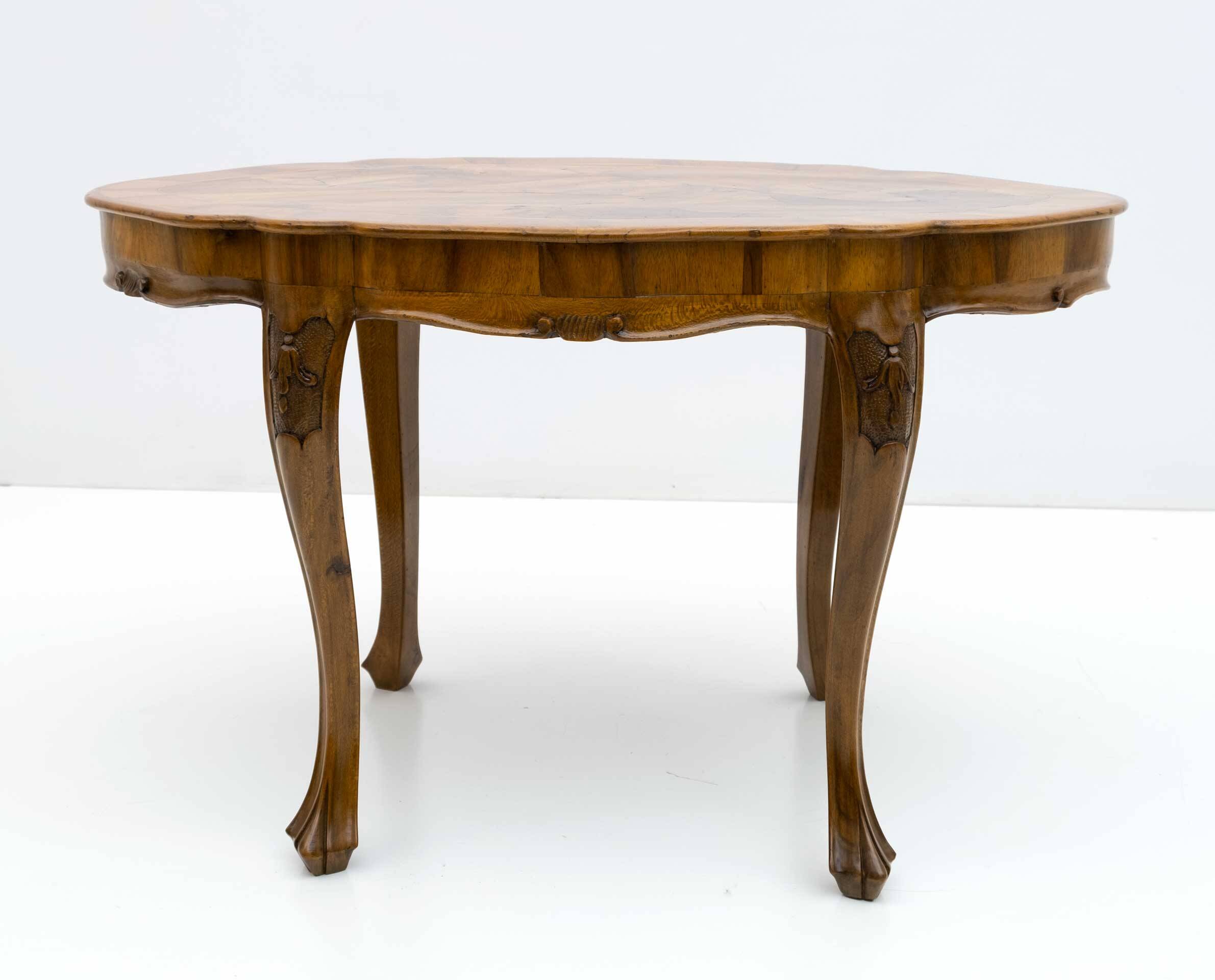 Baroque Style 20th Century Italian Walnut Coffee Table