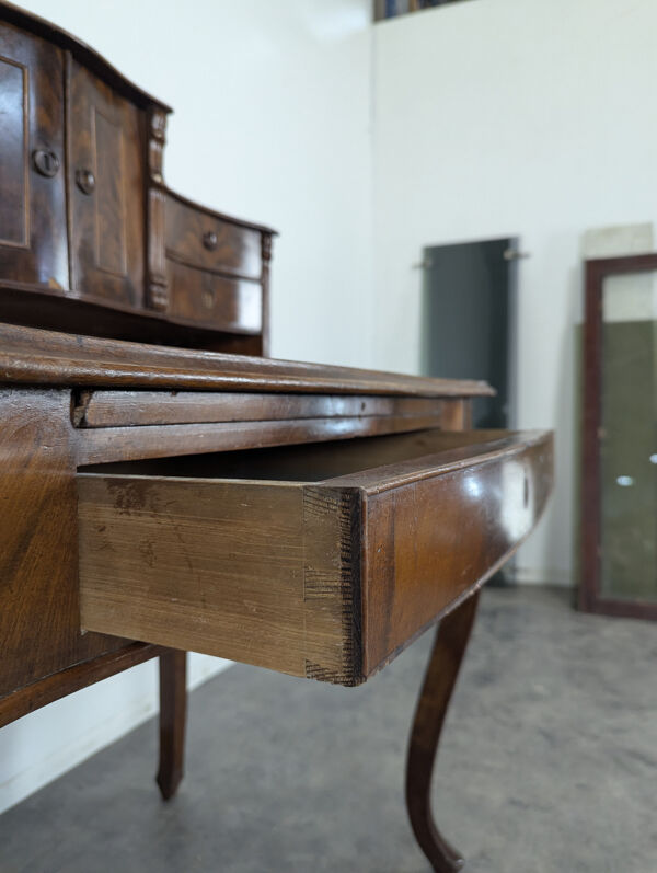 Petit bureau bonheur du jour en acajou