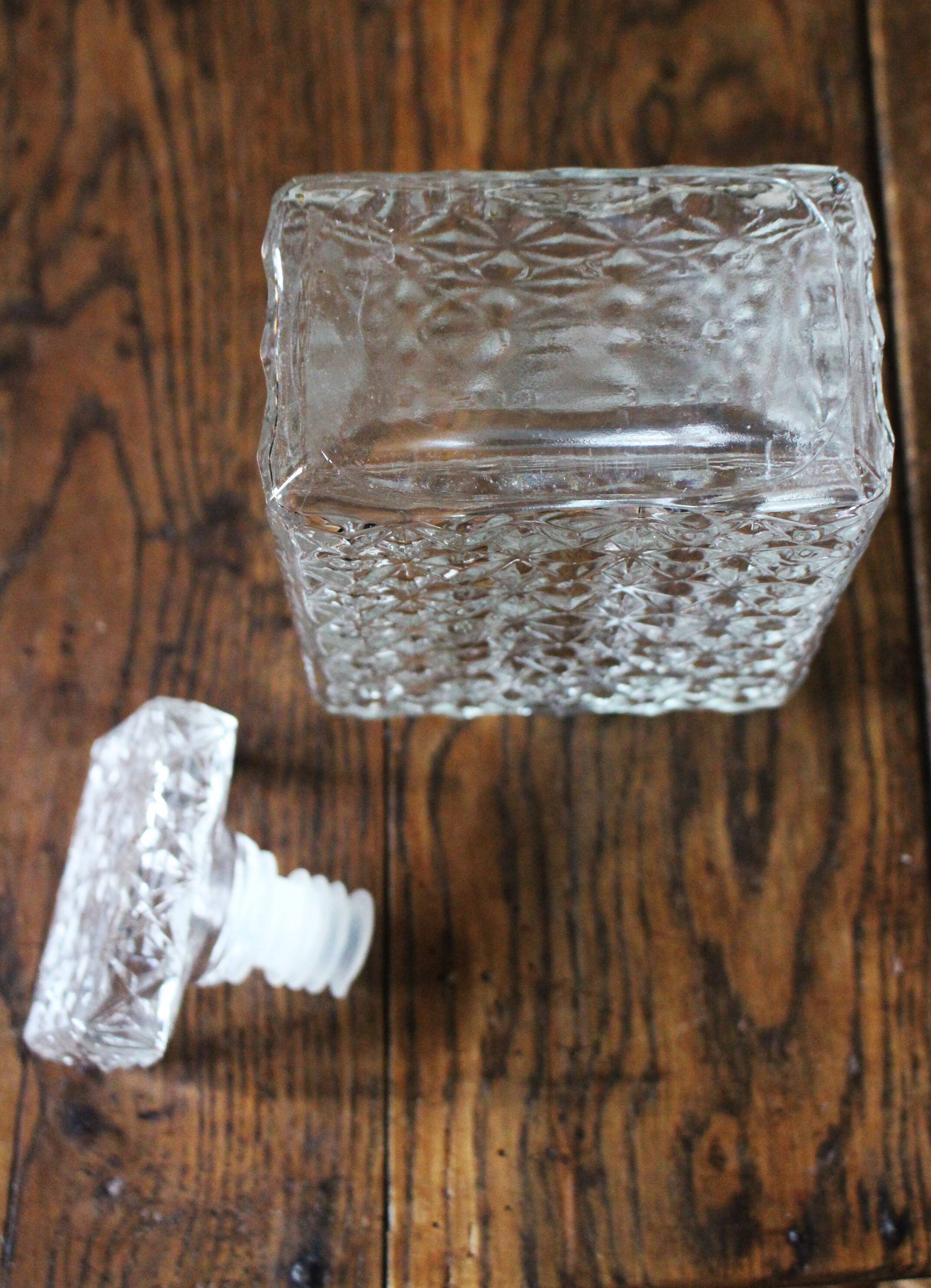 Carafe à whisky en cristal étoiles années 80