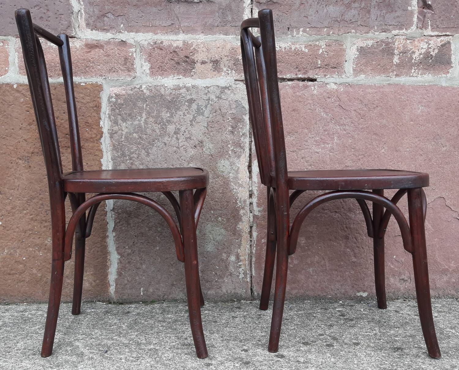 "Fischel" bistro chairs (pair)