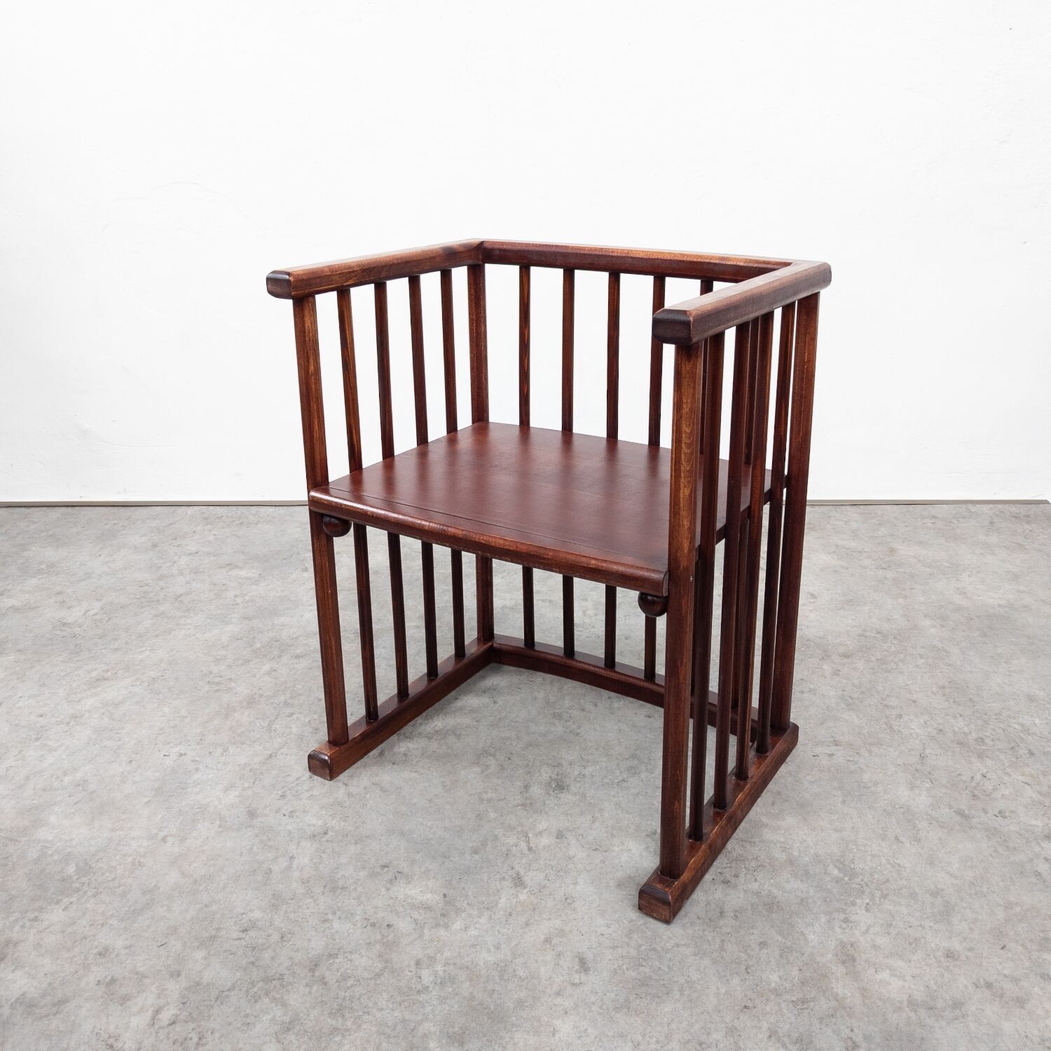 Fauteuil tonneau vintage, Tchécoslovaquie 1990