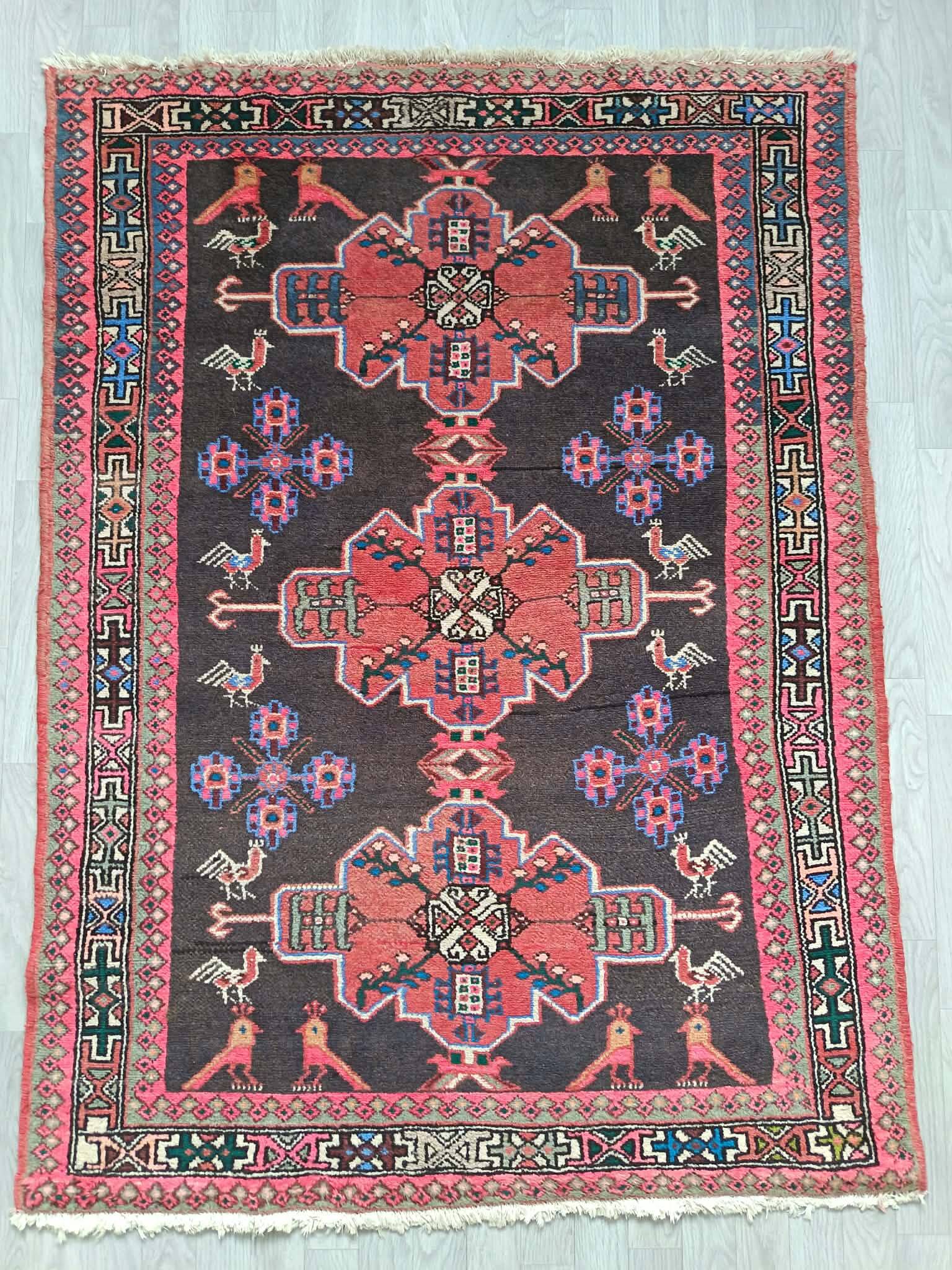 Handmade Hamadan Persian rug