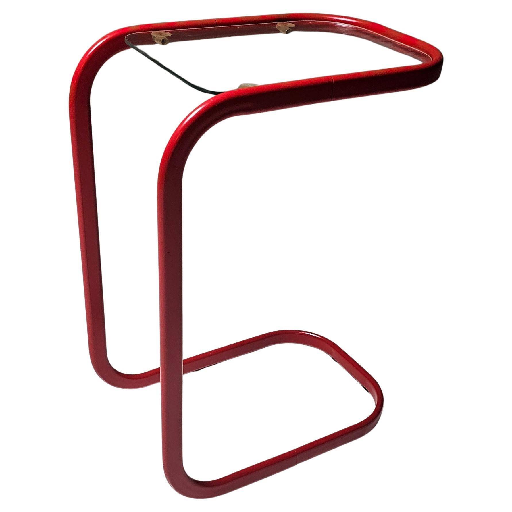 C.I.C. postmodern from the 1980s in red lacquered metal and glass