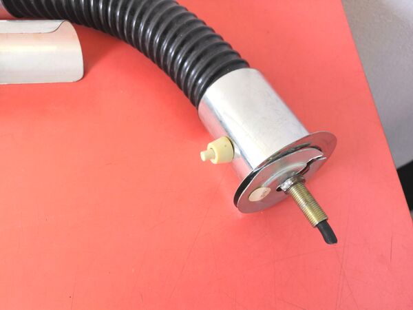 Paire de lampes de lit tuyau flexible design années 70