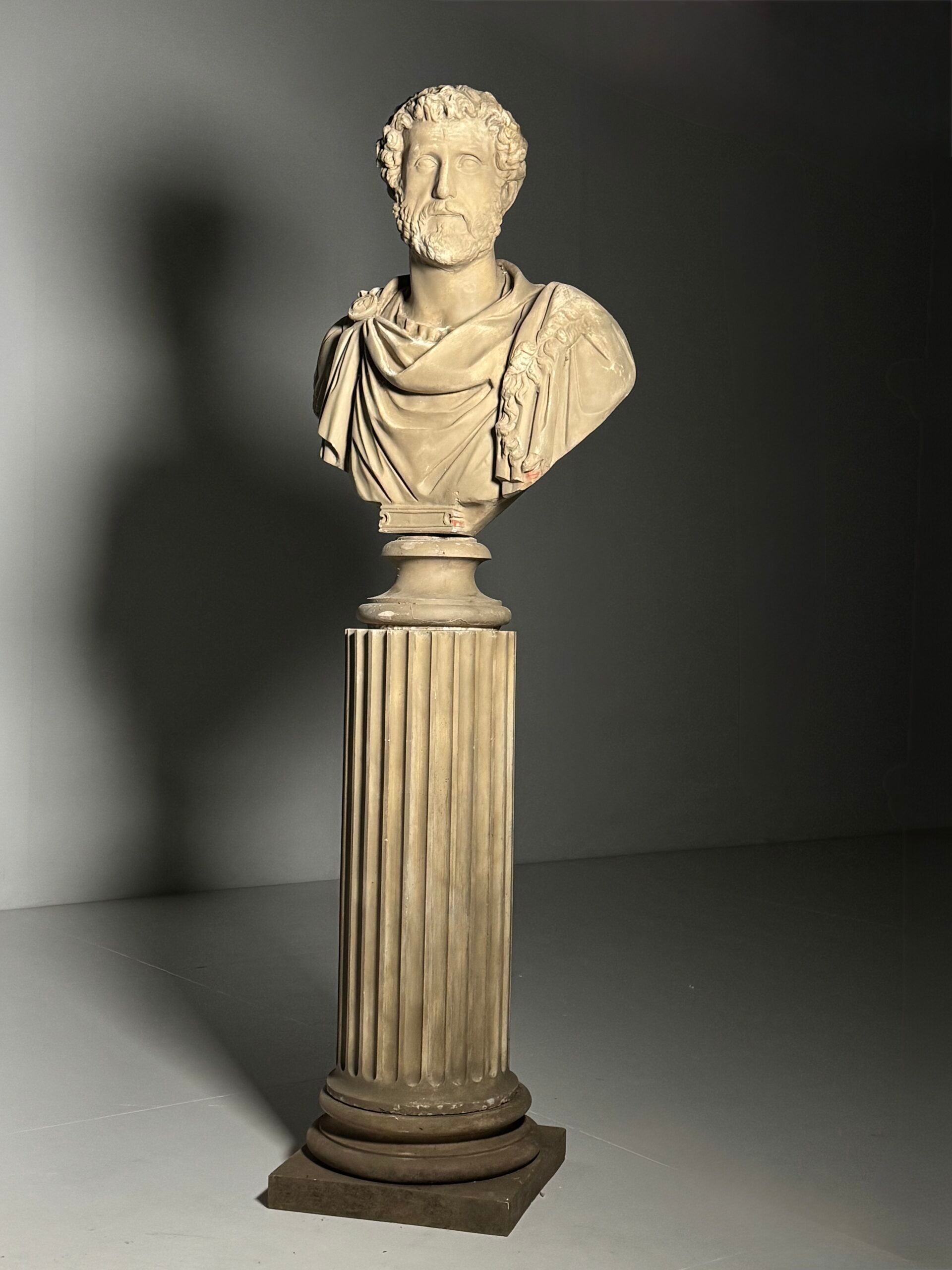 Bust of Antoninus Pius on pedestal