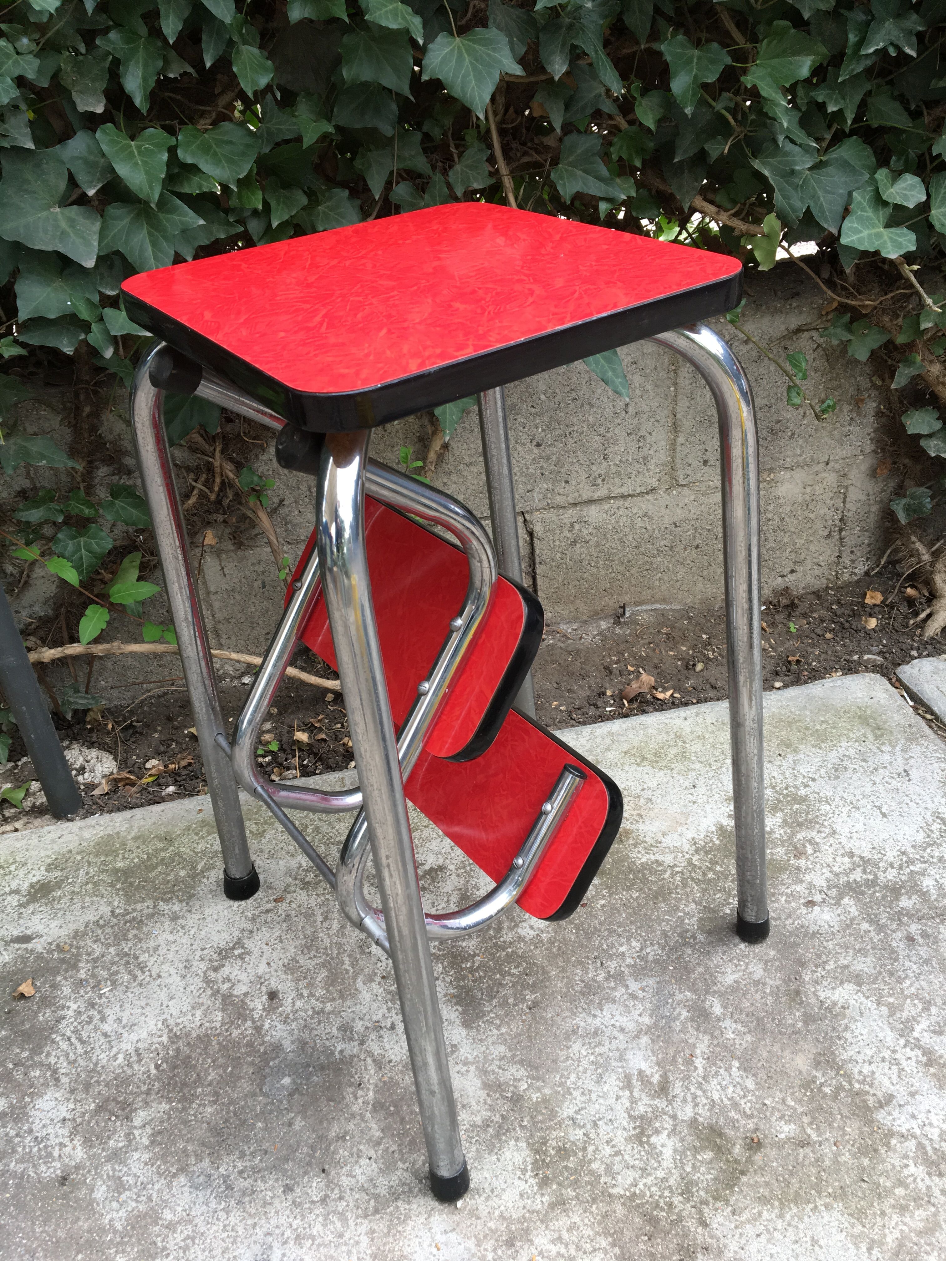 Stool stool red Formica