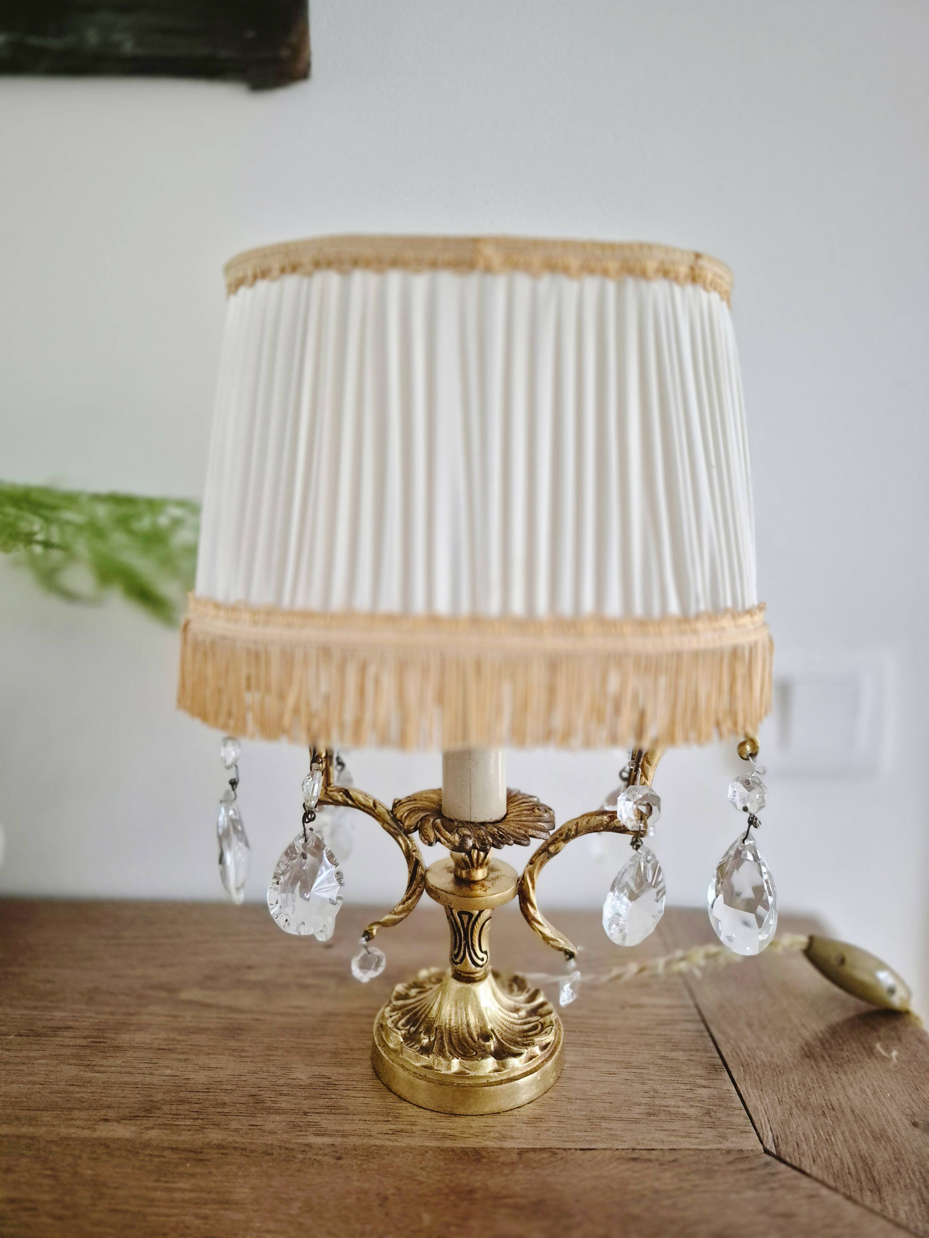 Gilt bronze bouillotte lamp with crystal drops, Empire style