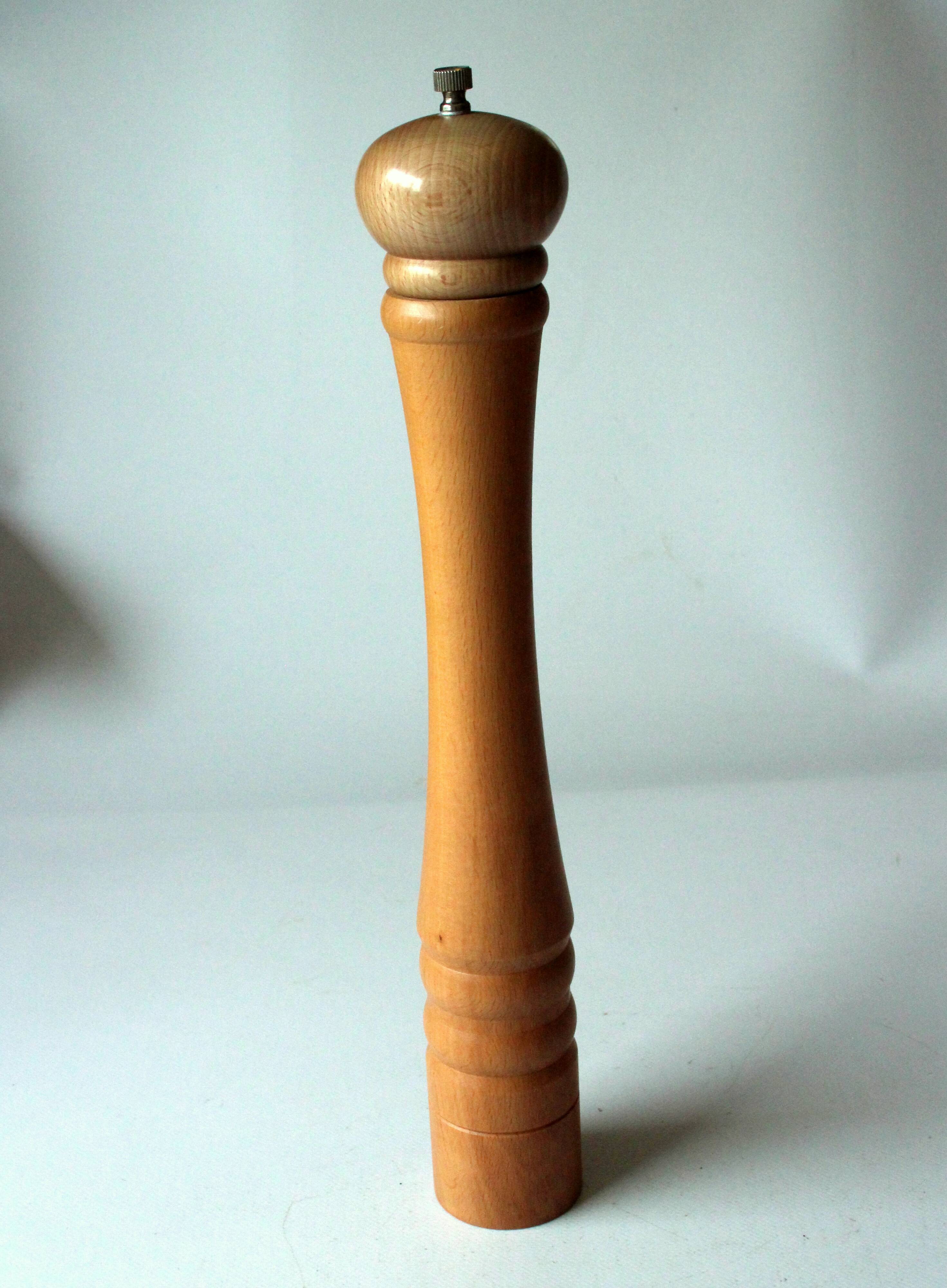 Moulin à poivre XL vintage en bois et métal