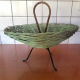 Basket - vintage wicker tripod fruit bowl with handle