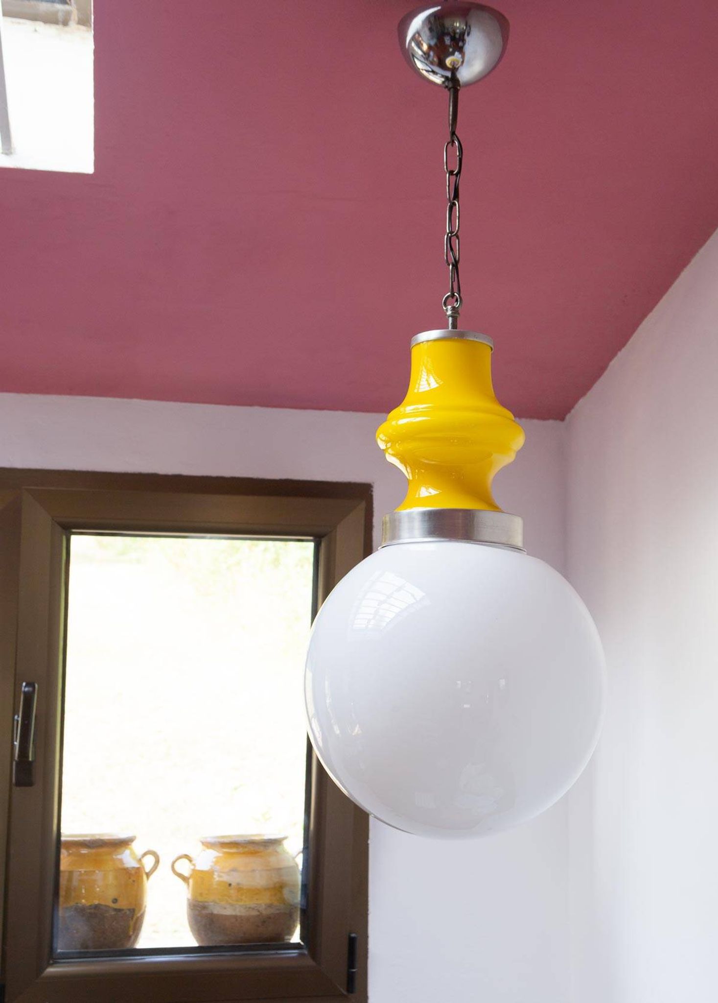 1960s suspension in white and yellow opaline (30 cm)