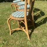Very beautiful set of 4 antique rattan chairs. Luxury model, perfect condition.