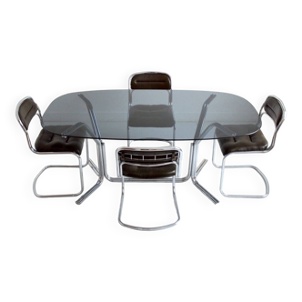 Oval dining table and 4 chairs Italian design vintage 1970s