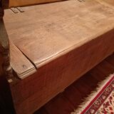 Antique chest bench