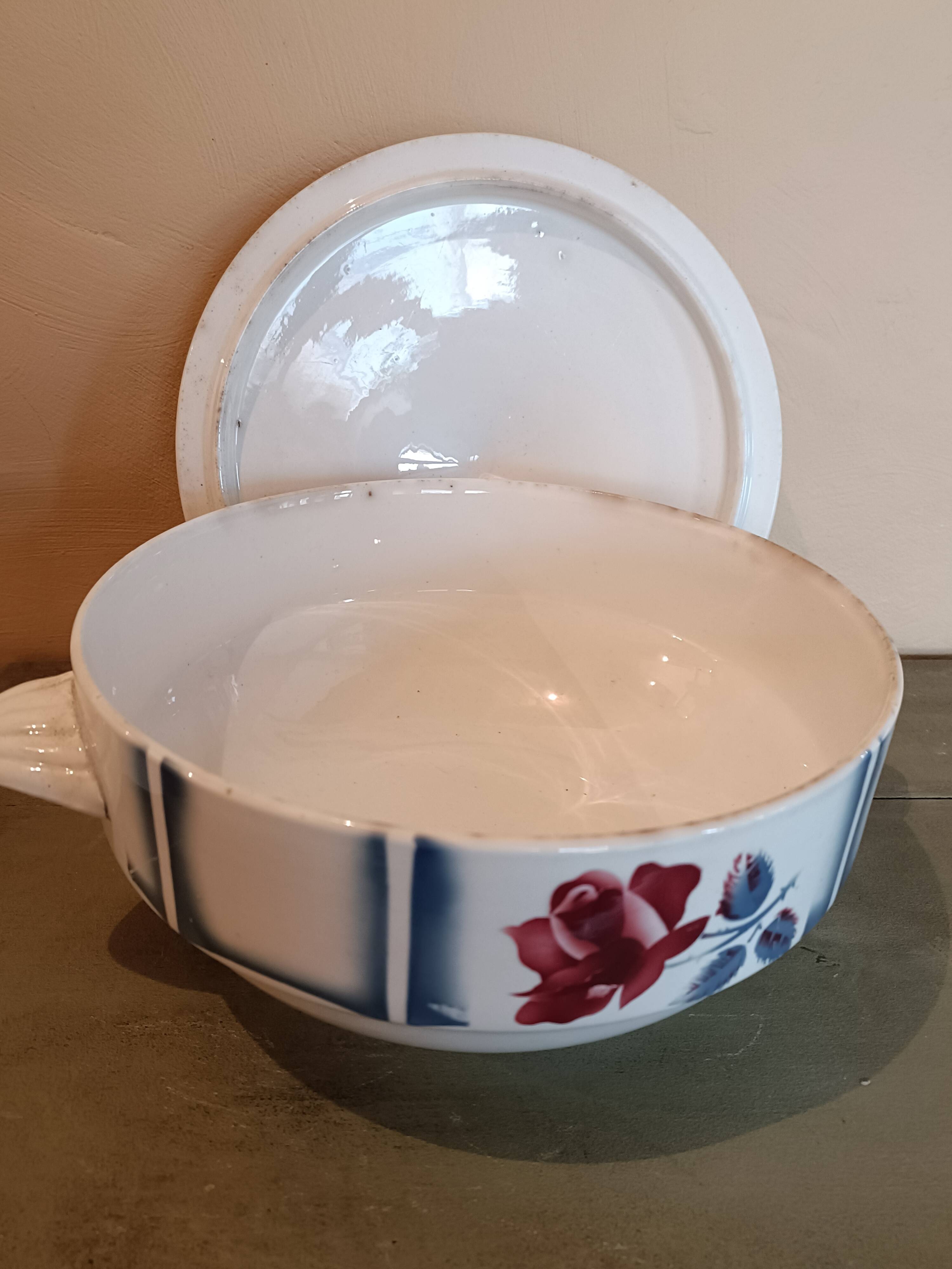 Digoin Sarreguemines soup tureen