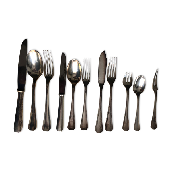 Ménagère Christofle en métal argenté modèle Boréal (132 pièces)