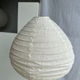 Suspension in rattan and natural japanese linen in the shape of a drop