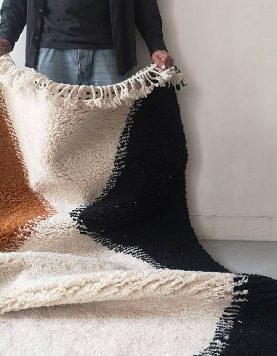 Berber wool rug 250x120cm