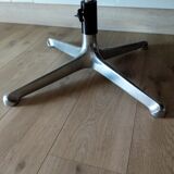 Pair of p215 office armchairs by Osvaldo Borsani for Techno