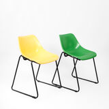 Set of 4 stackable iron chairs in green and yellow, 1970's
