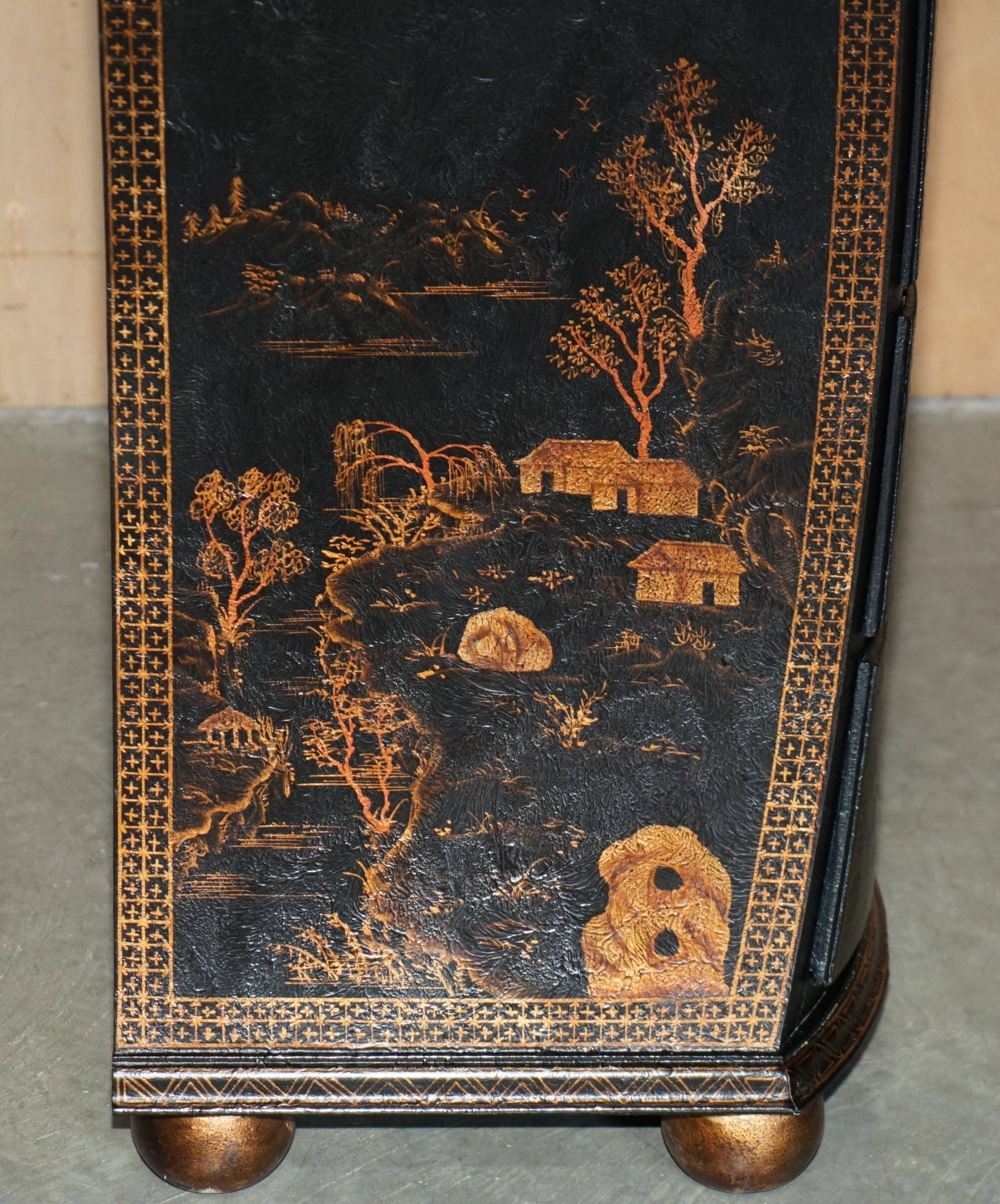 Commode Chinoiserie Antique Peinte à la Main