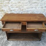 Oak counter