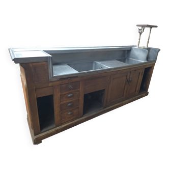 Oak tavern counter with pewter top and tubs
