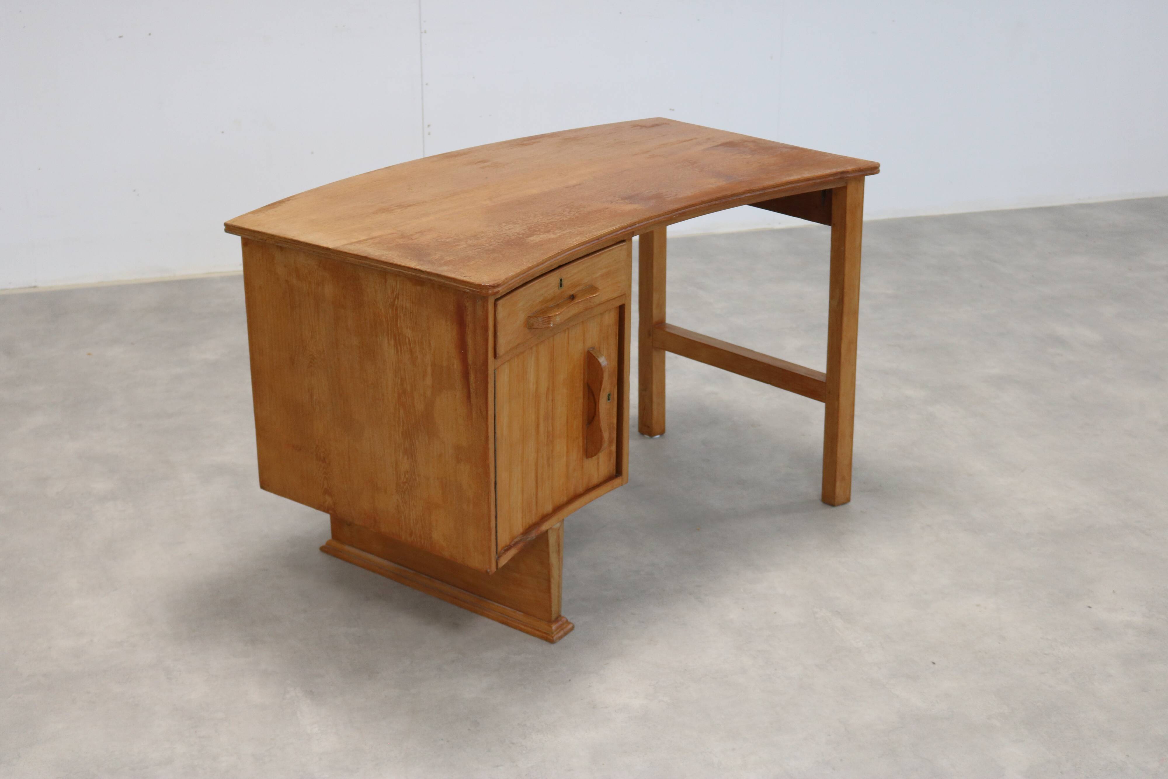Bureau vintage | chêne | Période des années 1950 | Années 1950