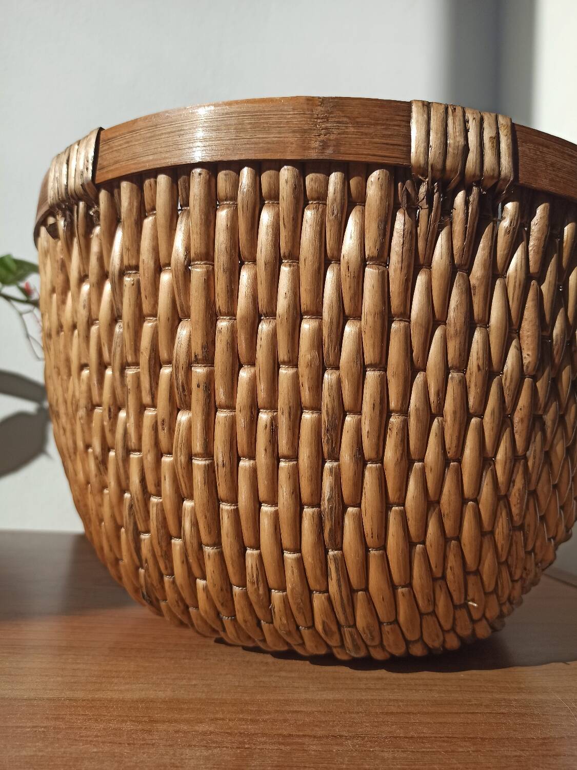 Vintage woven rattan basket - Traditional Asian wickerwork