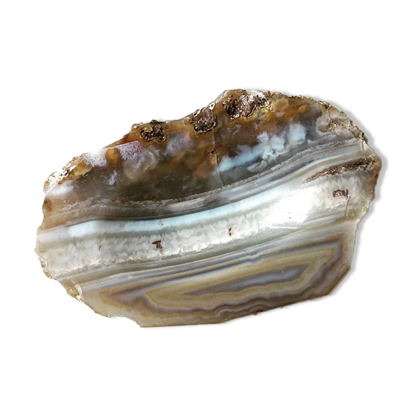 Brutalist mineral pocket void