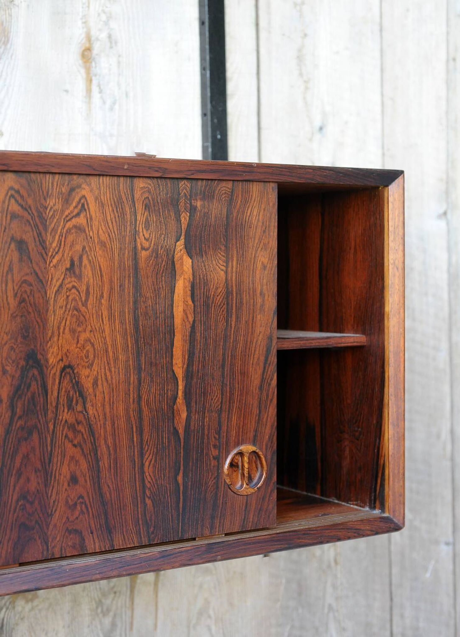 Cadovius shelf rosewood