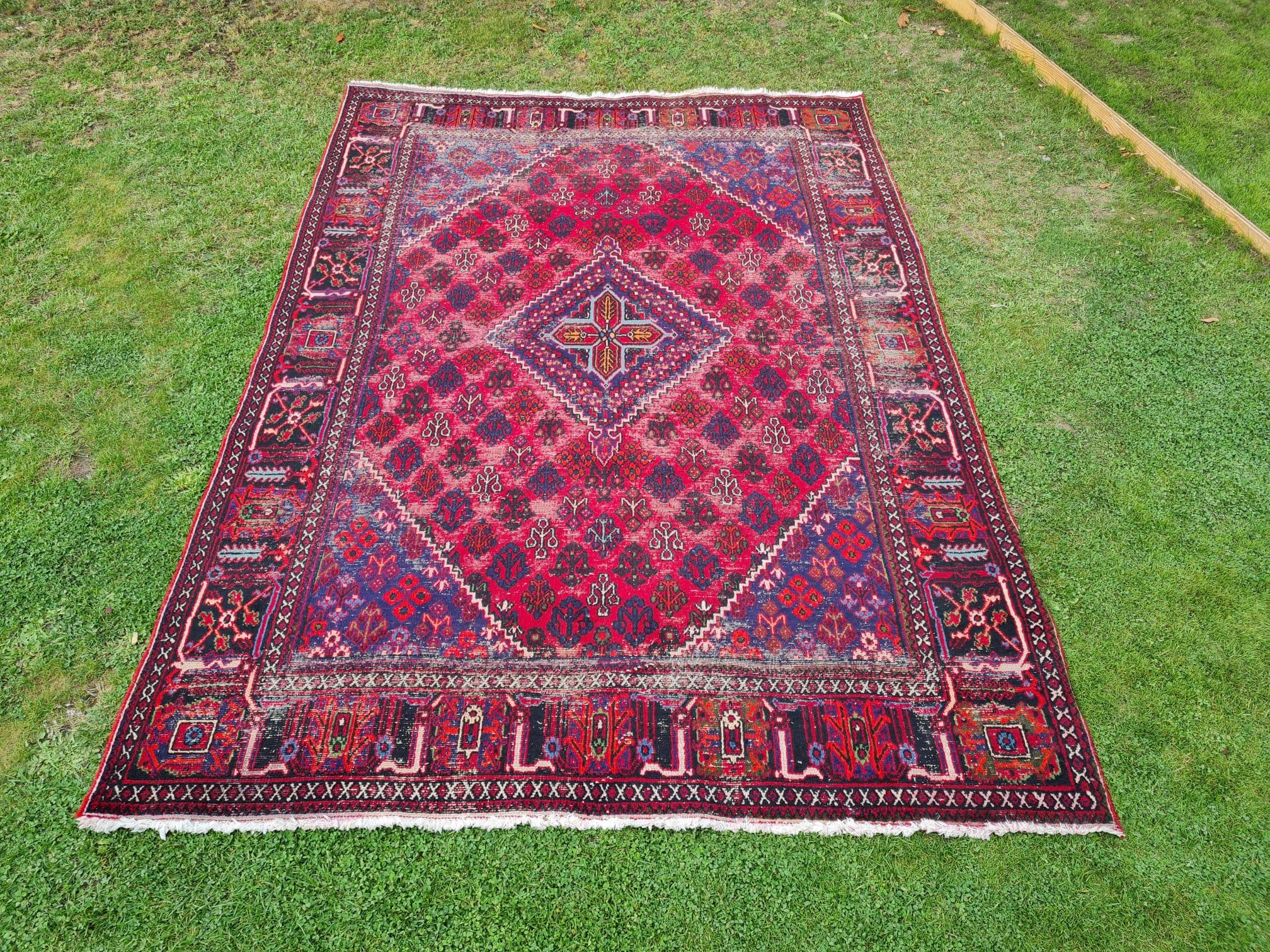 Persian carpet 318 x 220