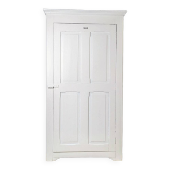 Armoire bonnetière blanche