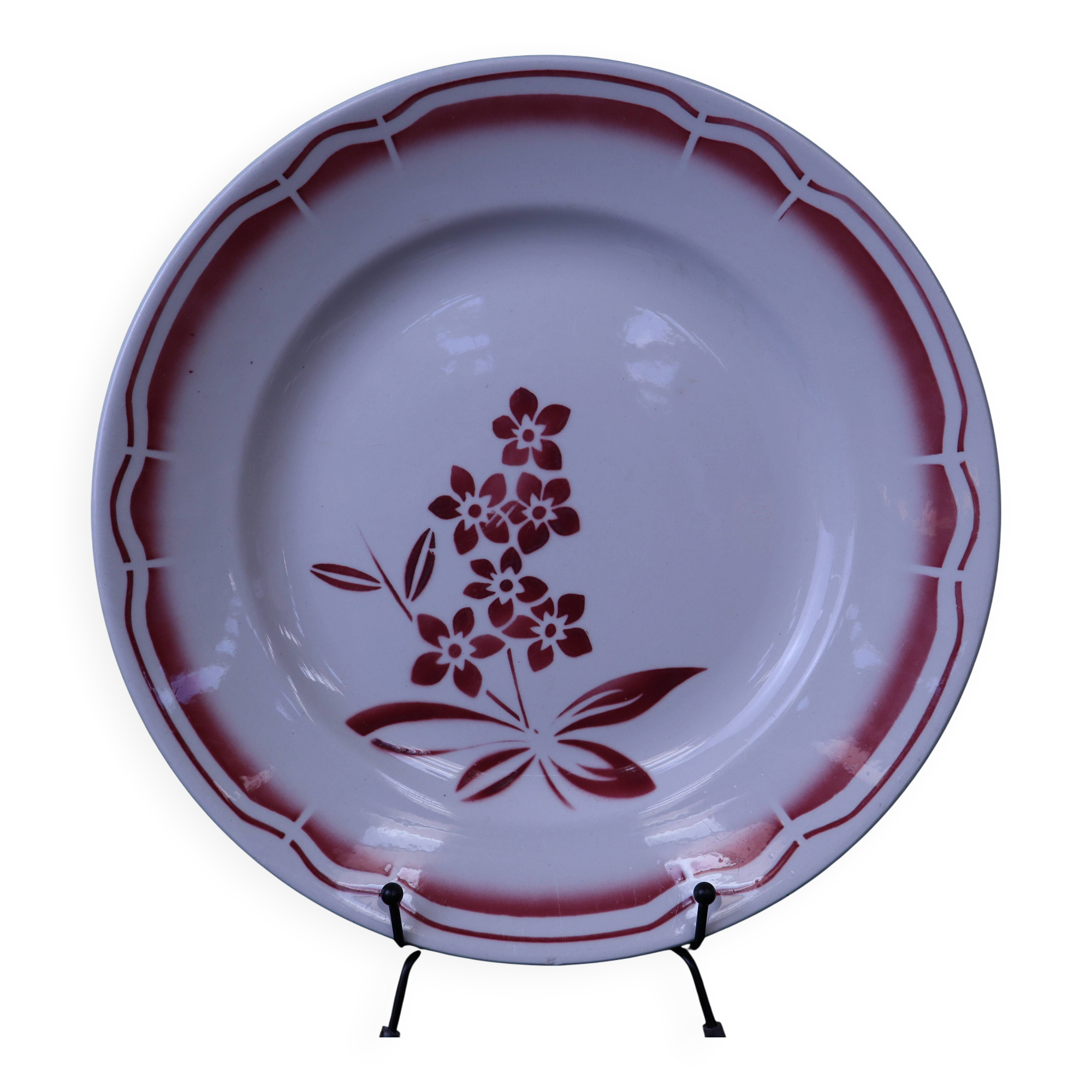 Plat rond fleurs rouge Badonviller