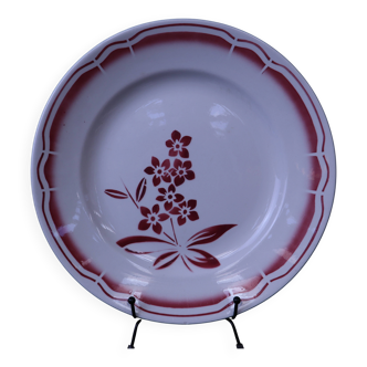 Round plate with red flowers Badonviller
