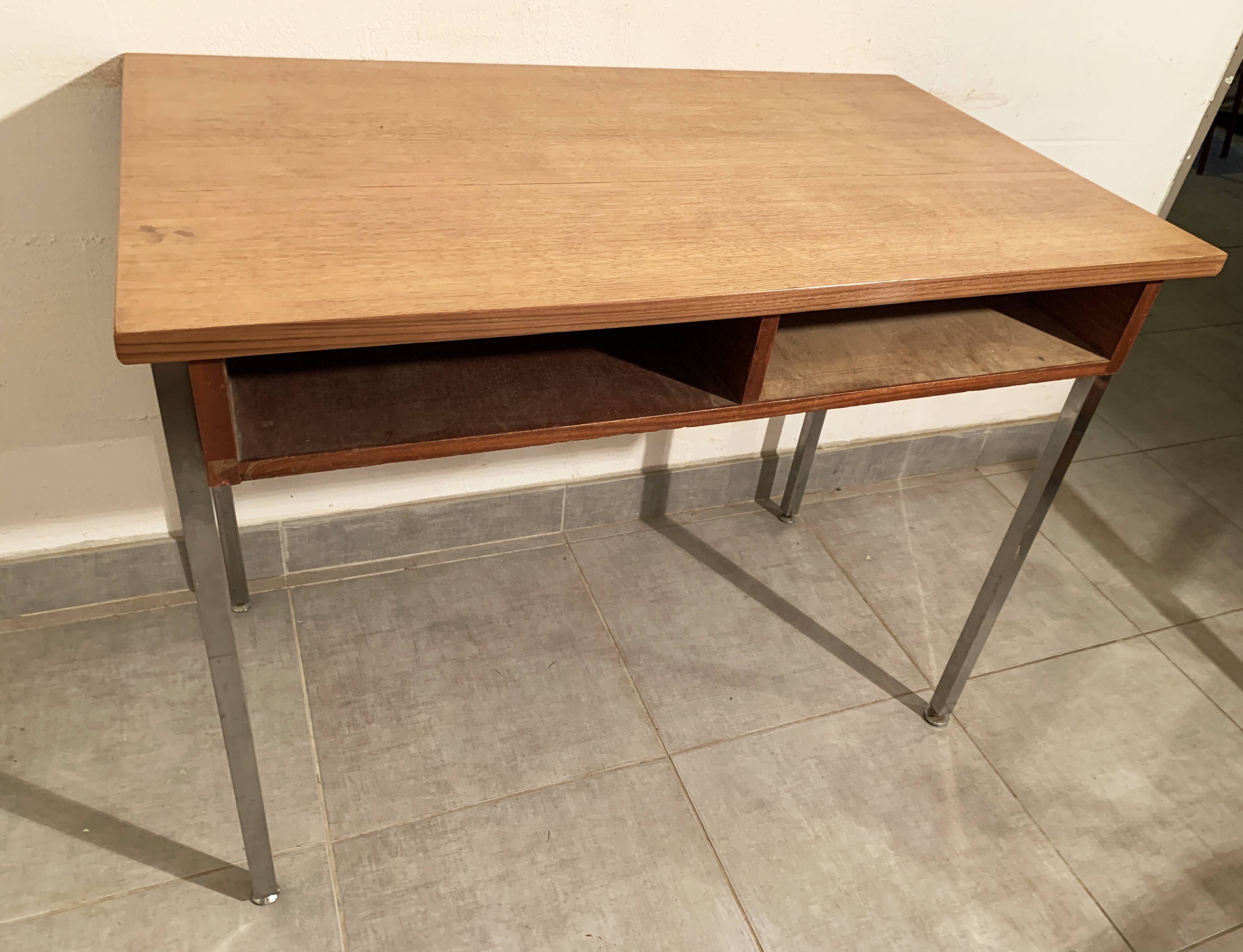 Bureau vintage en bois