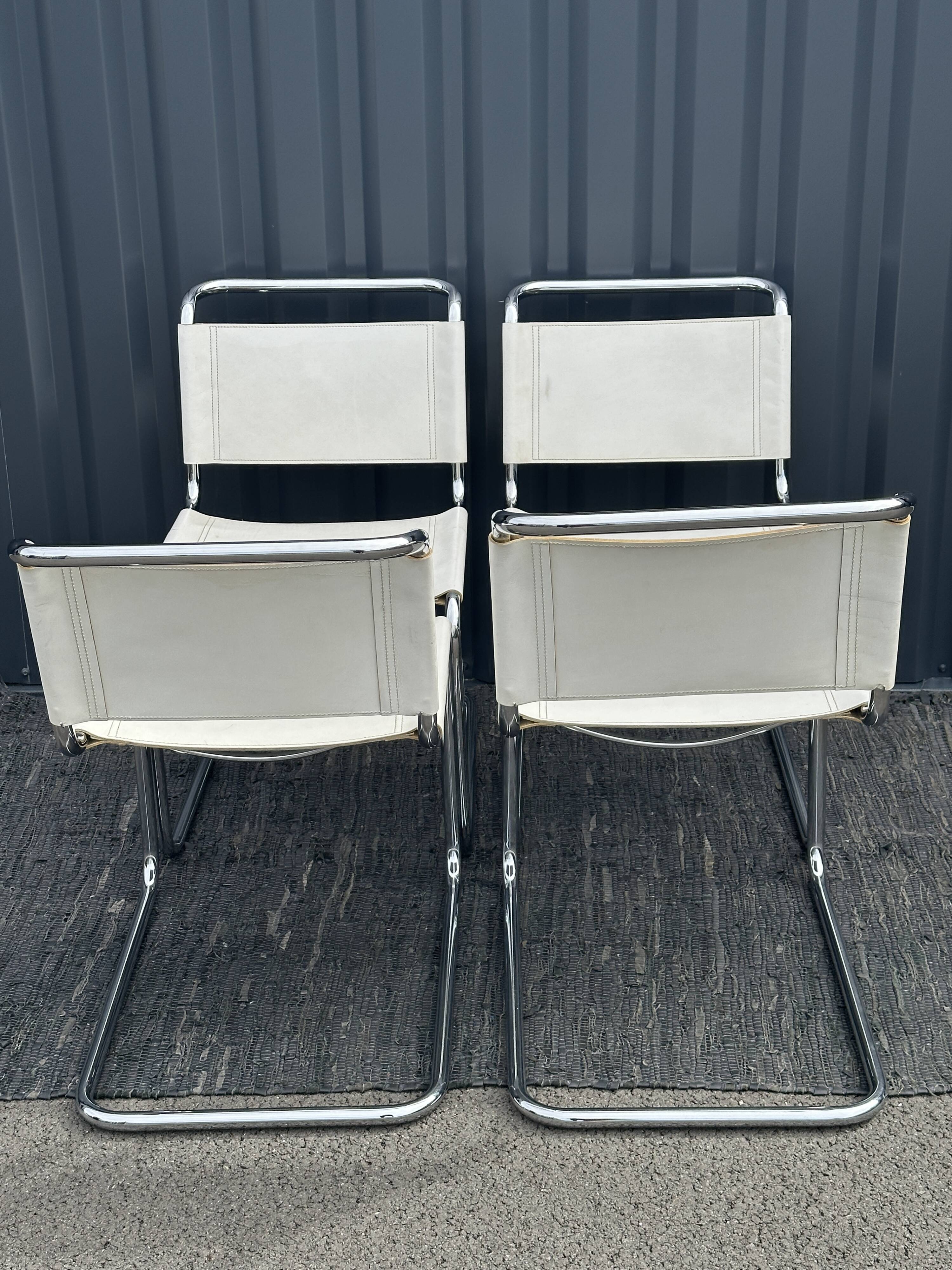 MART STAM CHAISES S 33 ou CANTILEVER ( 4 )
