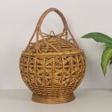 Rattan pan