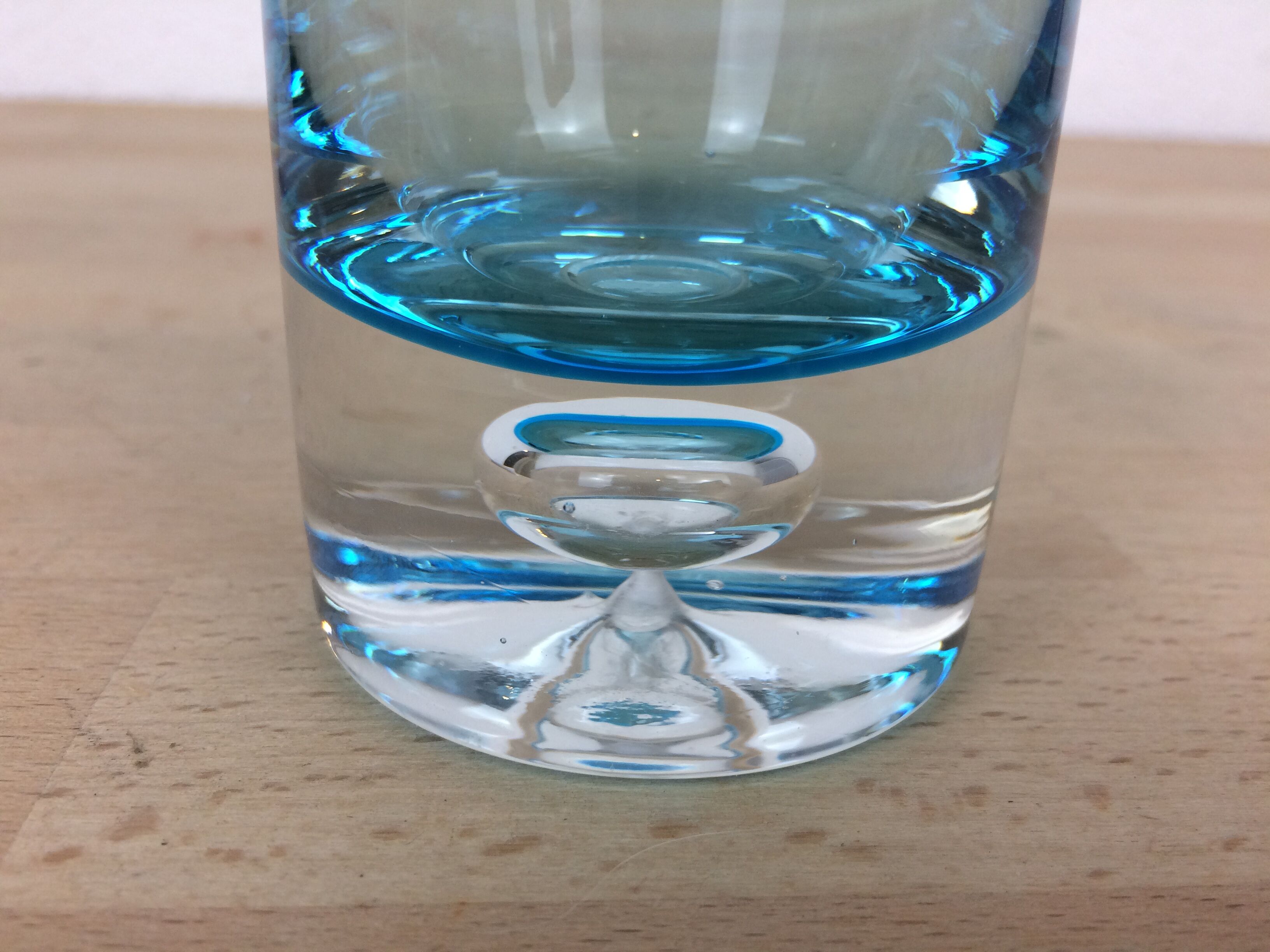 Scandinavian roll vase, Riihimaki glass Tamara Aladdin