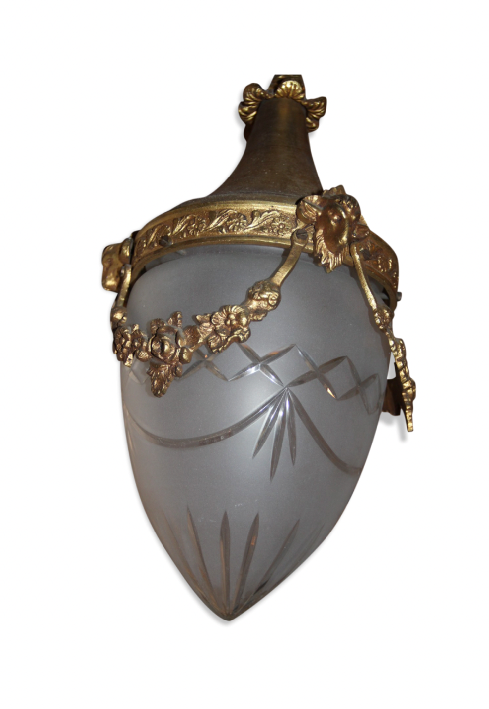 Shell chandelier 1900, frosted glass engraved and bronze