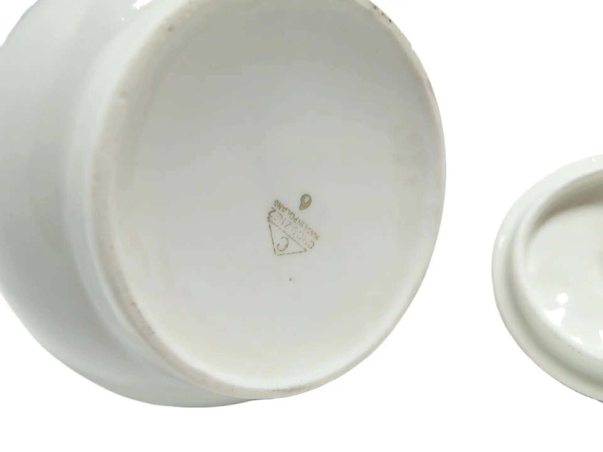 Karol sugar bowl, modernism, porcelain, Chodzież, Poland, 1970s.