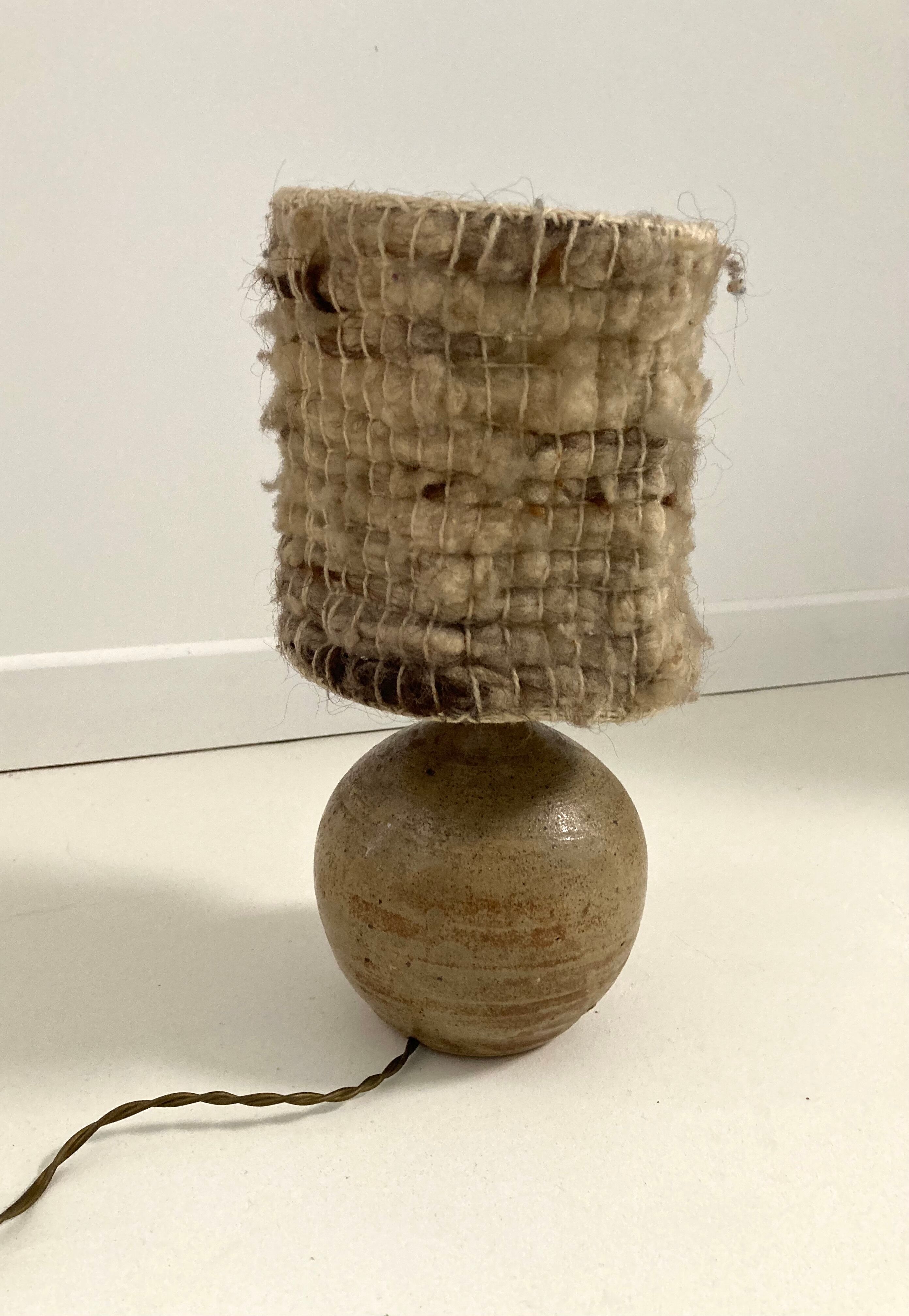 Vintage lamp in gres woven lampshade