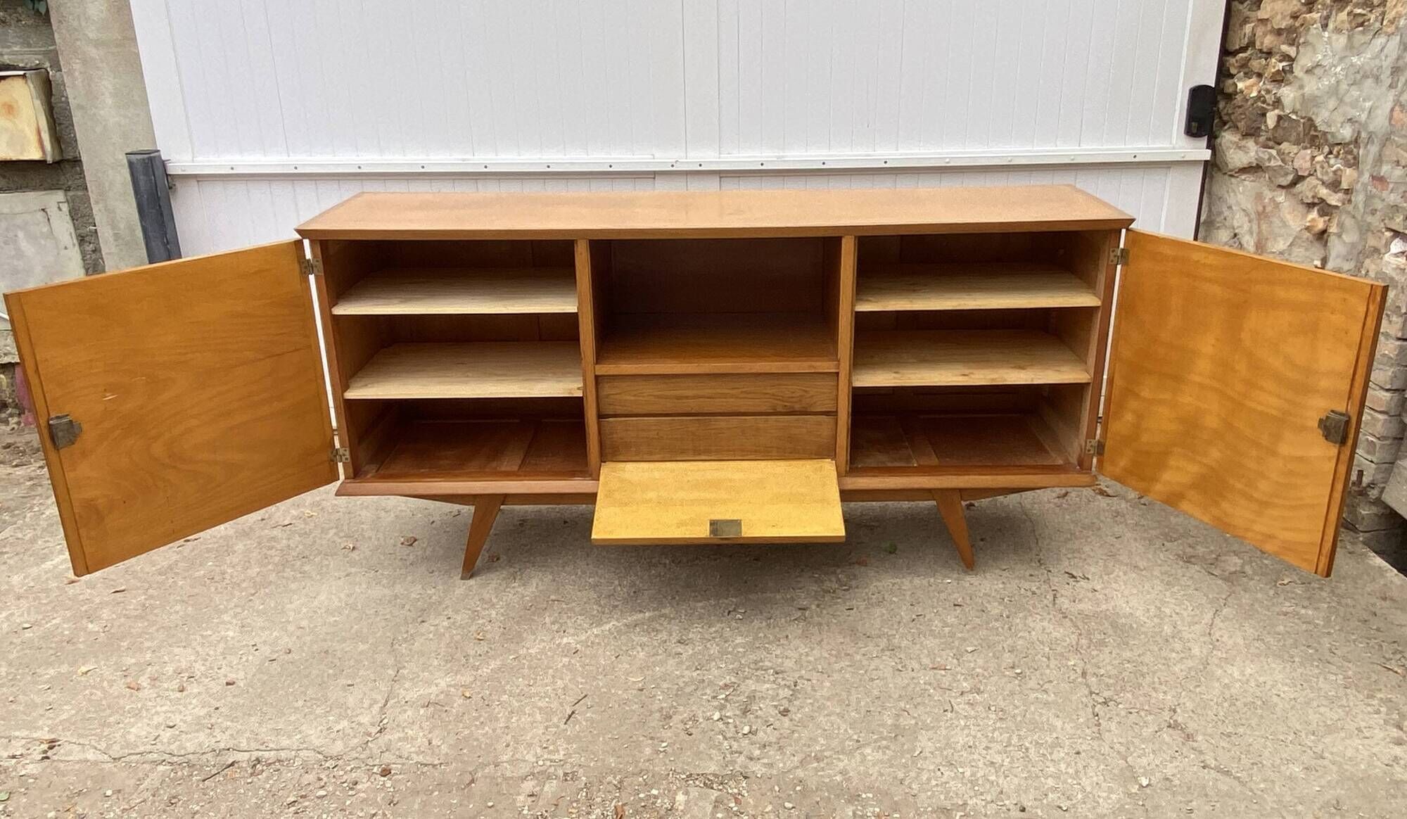 Sideboard very buffet type Scandinavian in raw pear wood 1950.