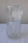Vase en verre pressé