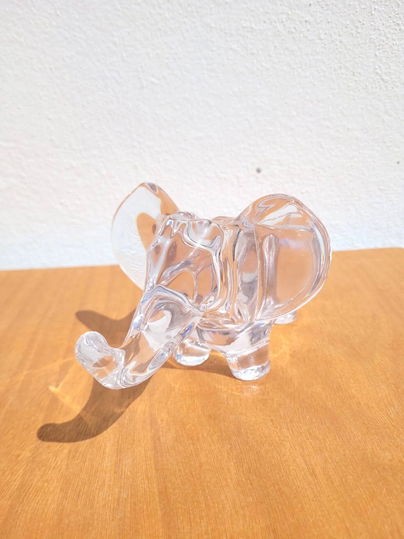 Vide-poche éléphant en cristal de Vannes années 60/70