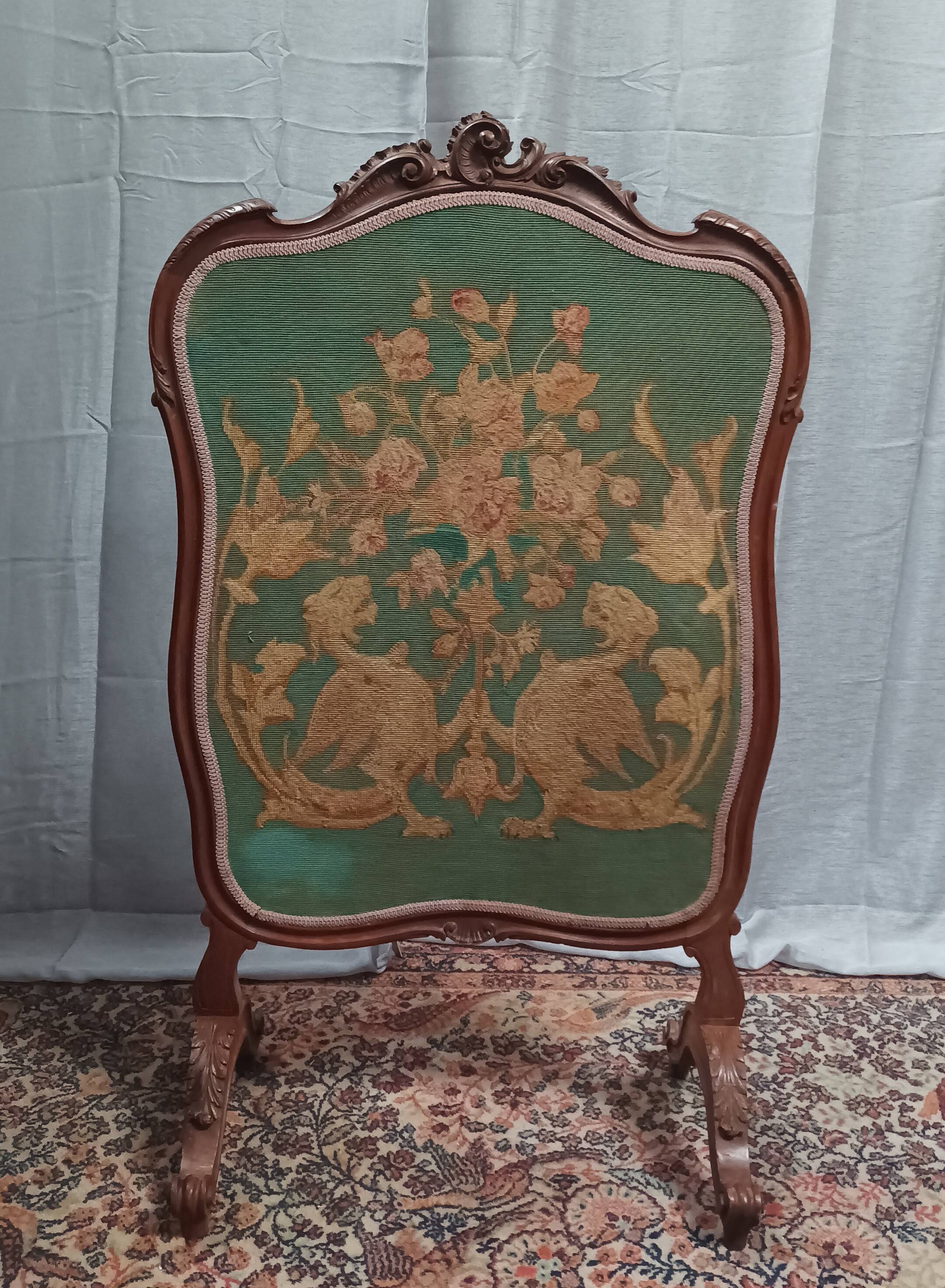 Rocaille Cherry Fire Screen