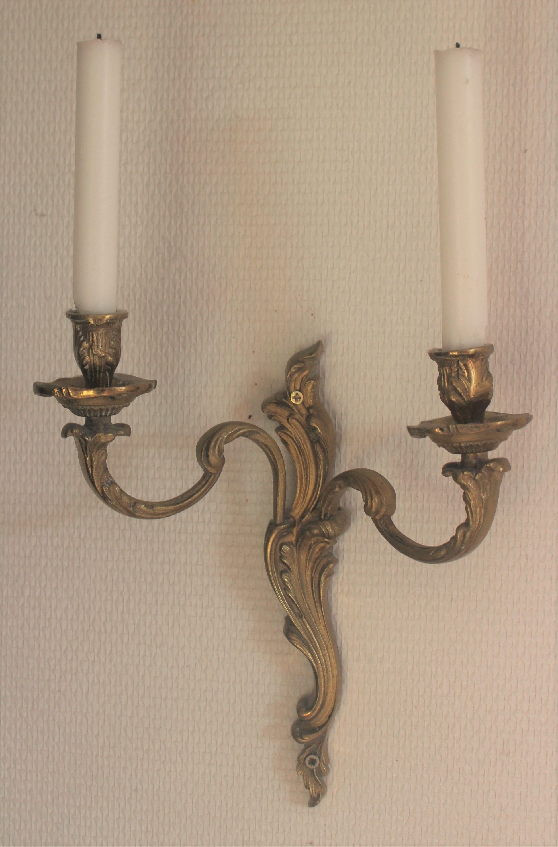 Wall sconce