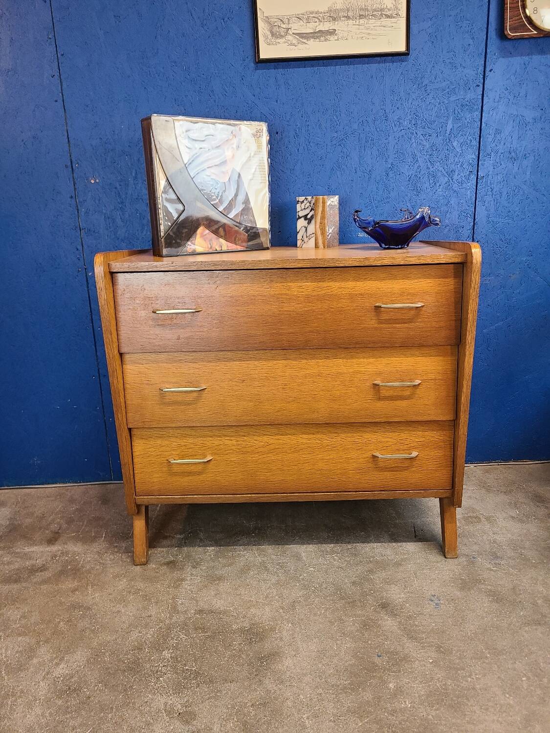 Vintage Scandinavian style chest of drawers. 60s