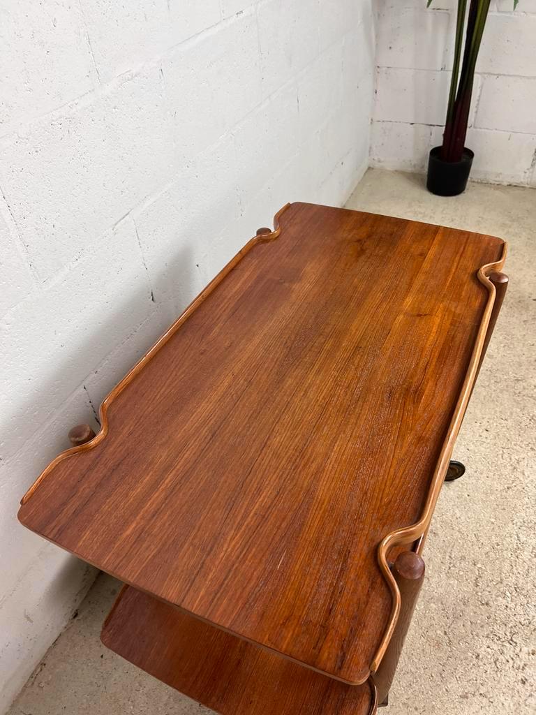 Desserte en bois vintage