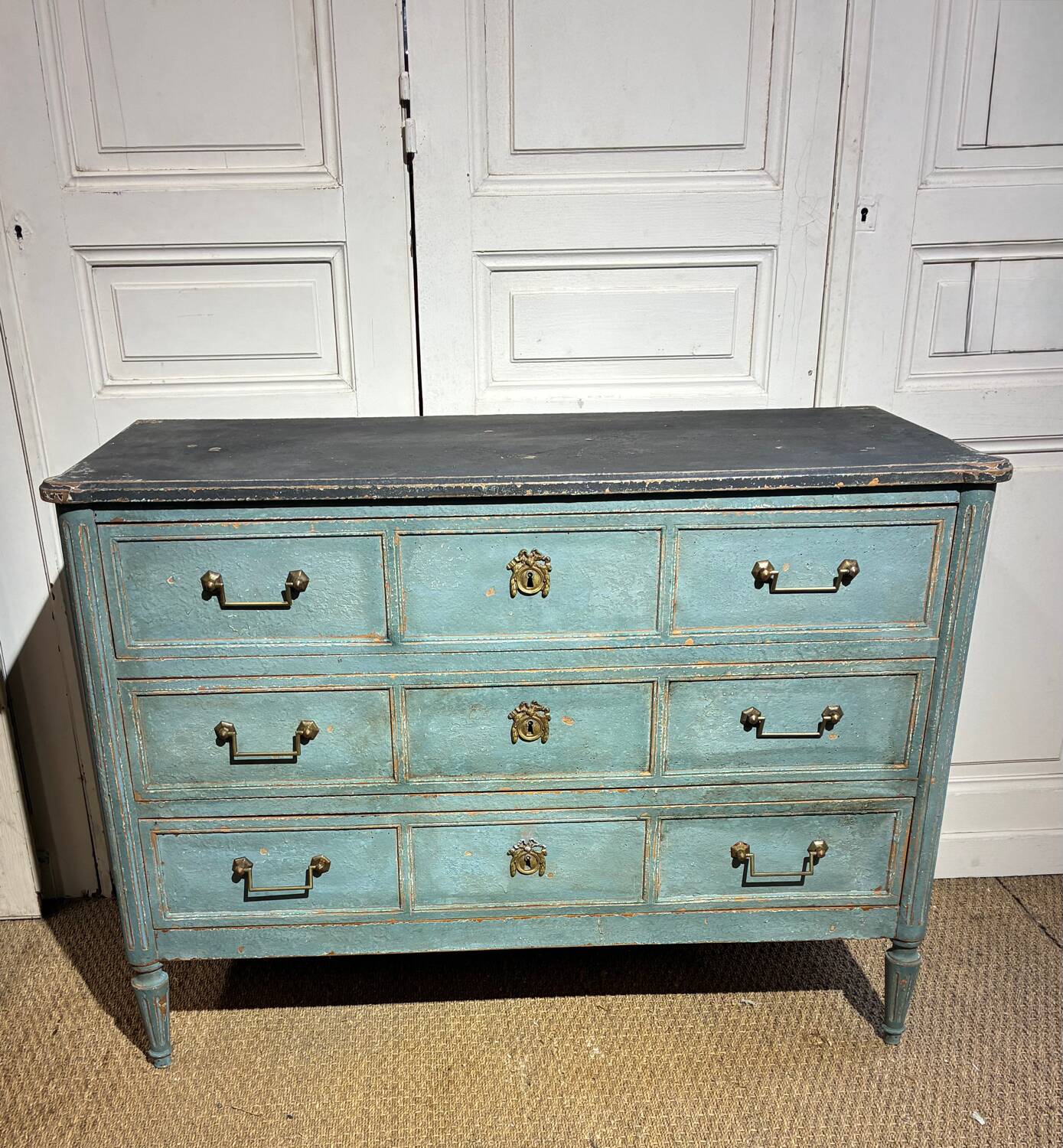 Ancienne Commode, de style Louis, 16